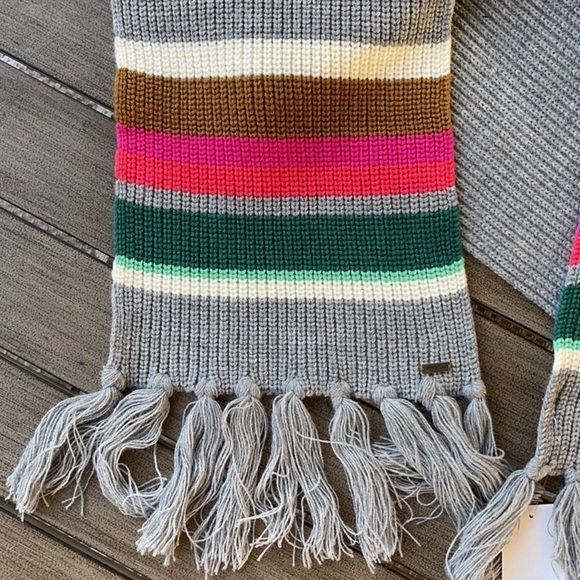 🔆O’NEILL🔆SCARF BEANIE HAT WINTER SET - Picture 8 of 8